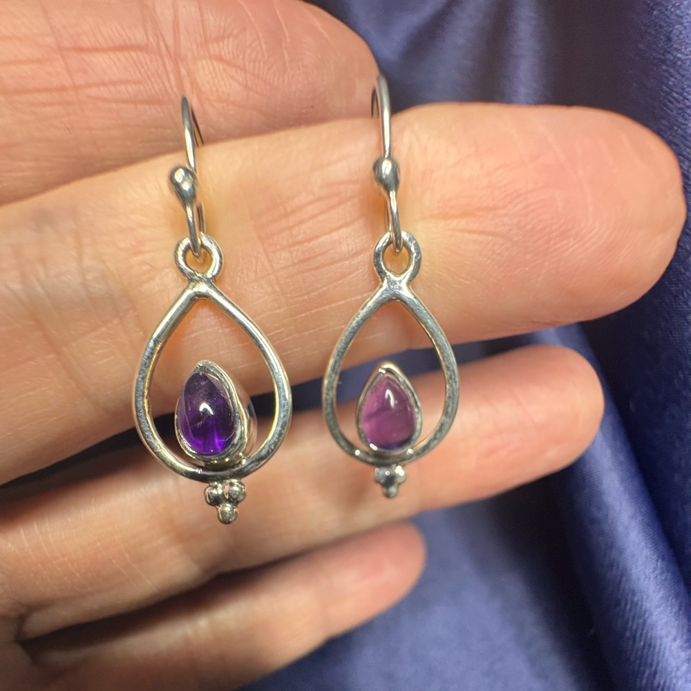 Charming 925 Sterling Silver Genuine Amethyst Dangle Earrings